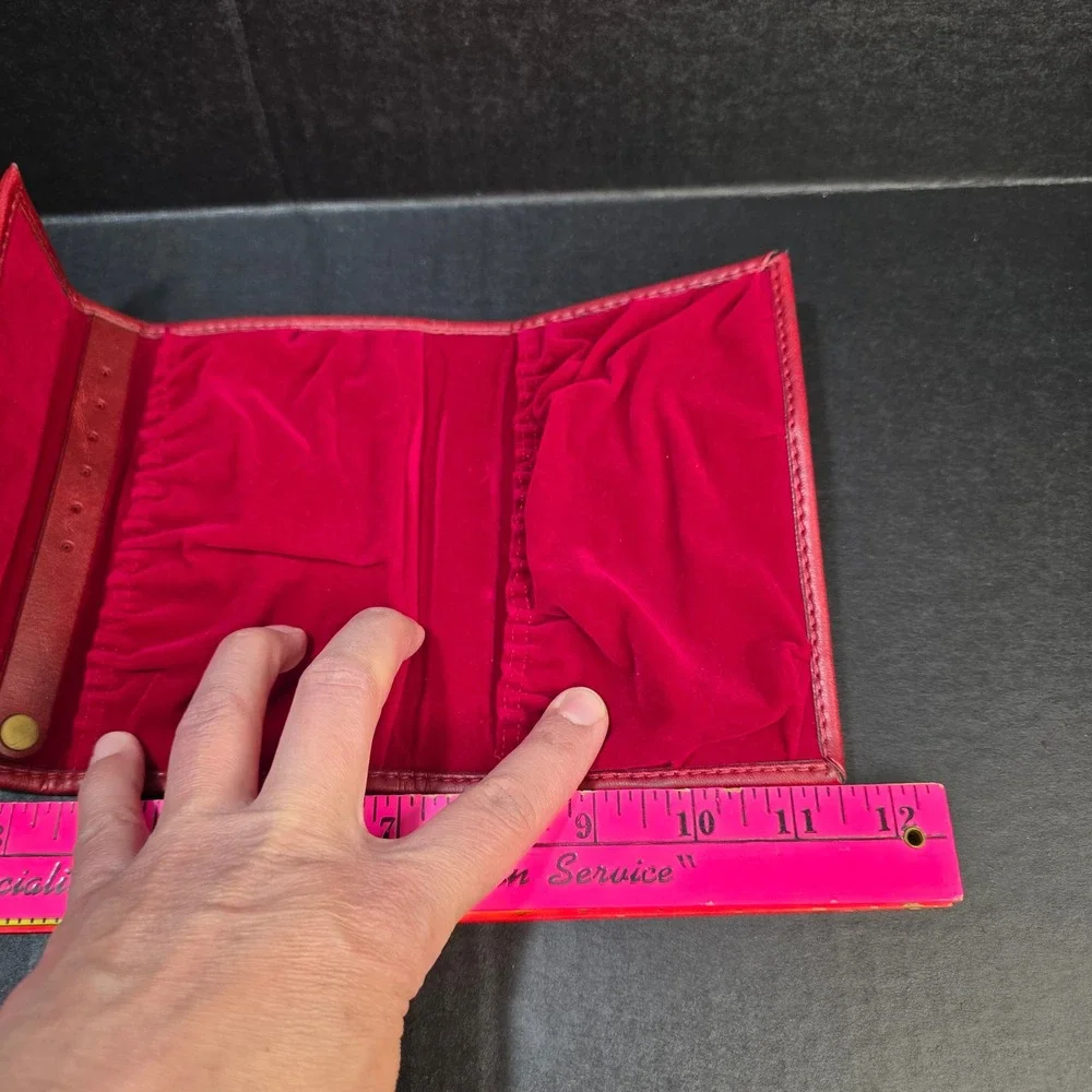 Bank of America Jewelry Travel Case Tri-Fold Red Faux Leather Velvet‎ Organizer